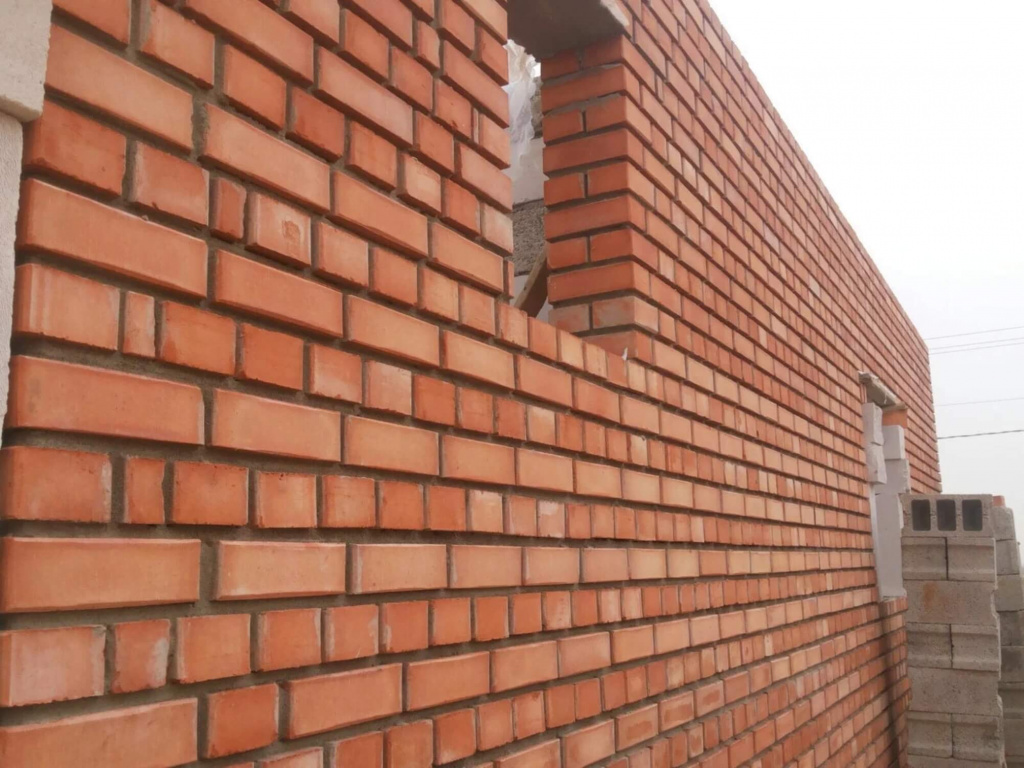 Многорядная кладка кирпич.jpg